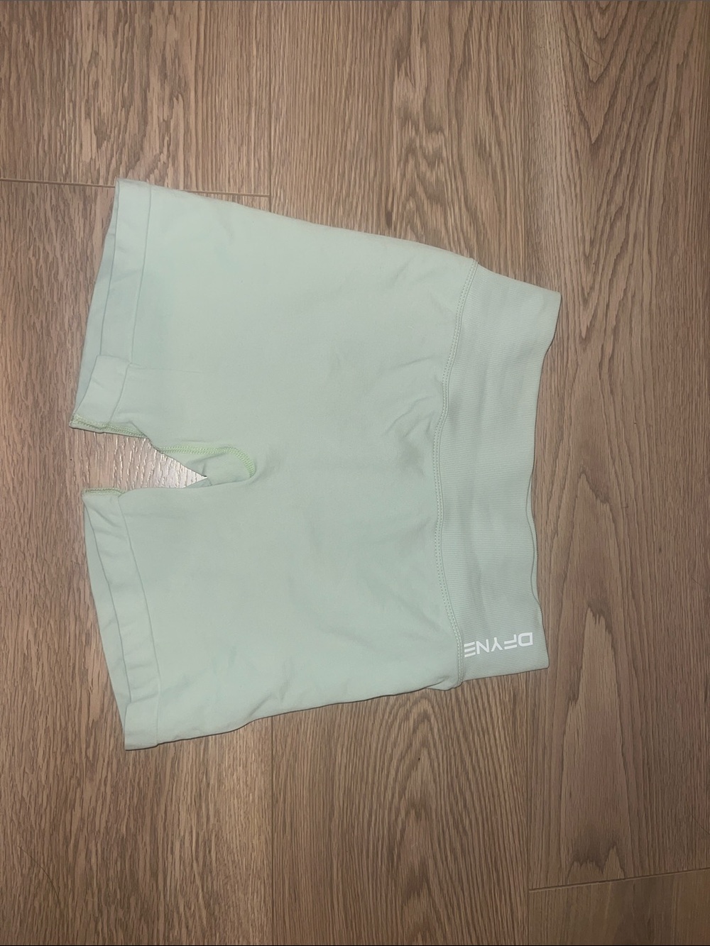 DFYNE Palm Green Shorts 
Size Small
4.5” length
Palm green
